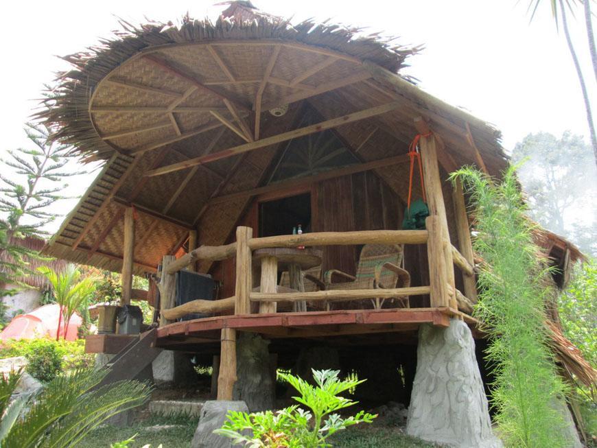 On The Rocks Bungalows, Restaurant And Jungle Trekking Tours Bukit Lawang Exterior foto